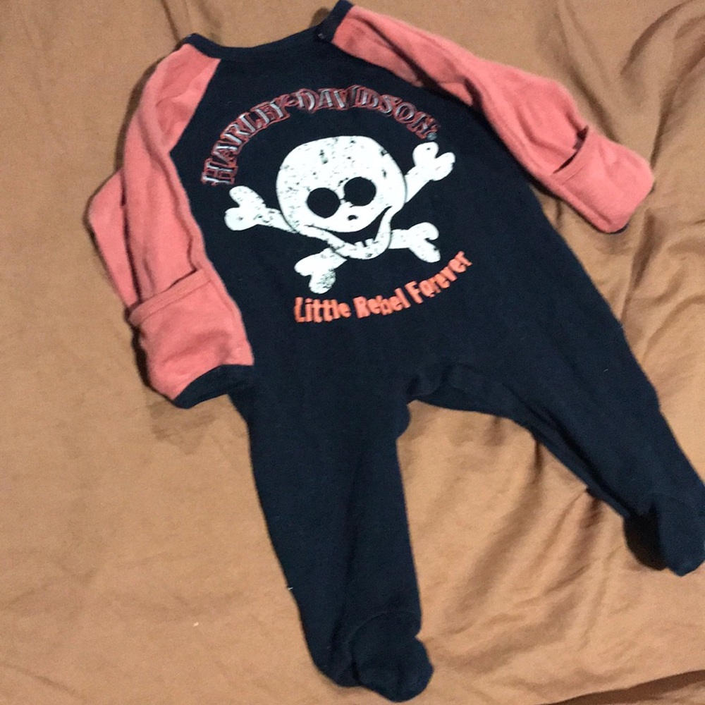 Harley-Davidson Onesie - Picture 2 of 8